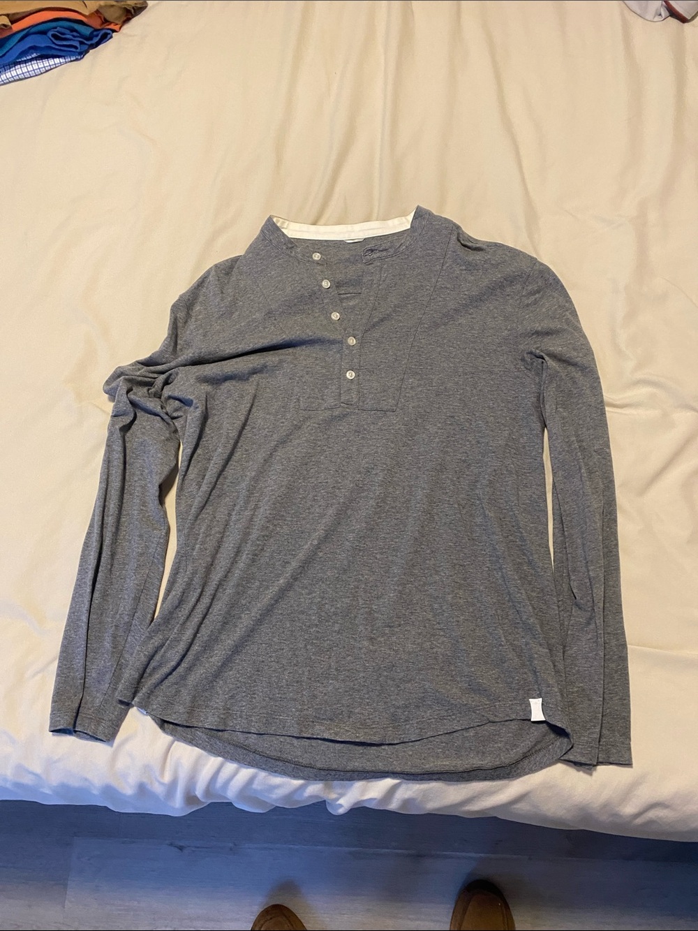 Kit and Ace Men's Long-Sleeve Henley - Heather Gray